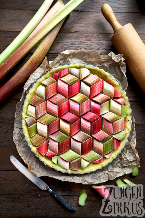 Rhabarbertarte mit Mandelcreme